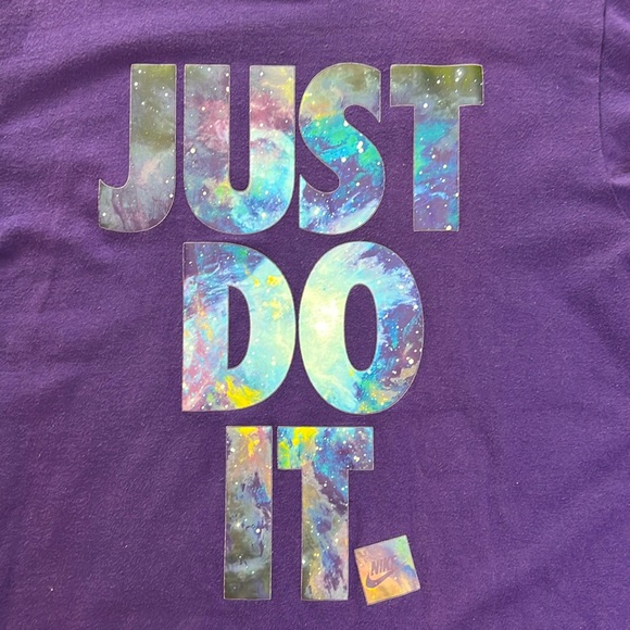 Nike Just Do It Graphic Logo Short Sleeve T Shirt Size M Regular Fit - Picture 2 of 5